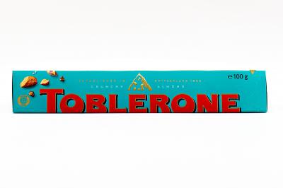 Шоколад швейцарский молочный с хрустящим миндалем Toblerone Crunchy Almonds 100 гр